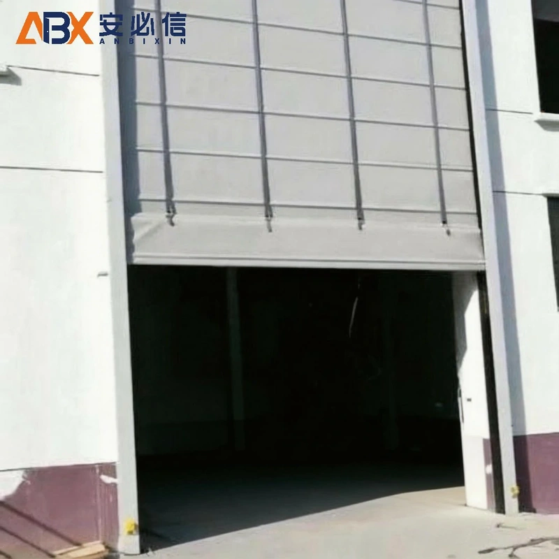 伊犁哈萨克背带堆积门